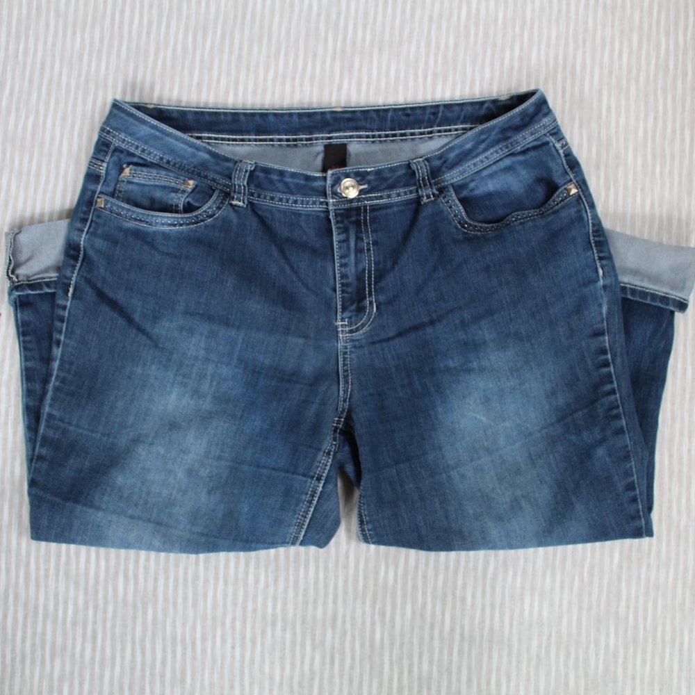 JW Denim Capris sz 14